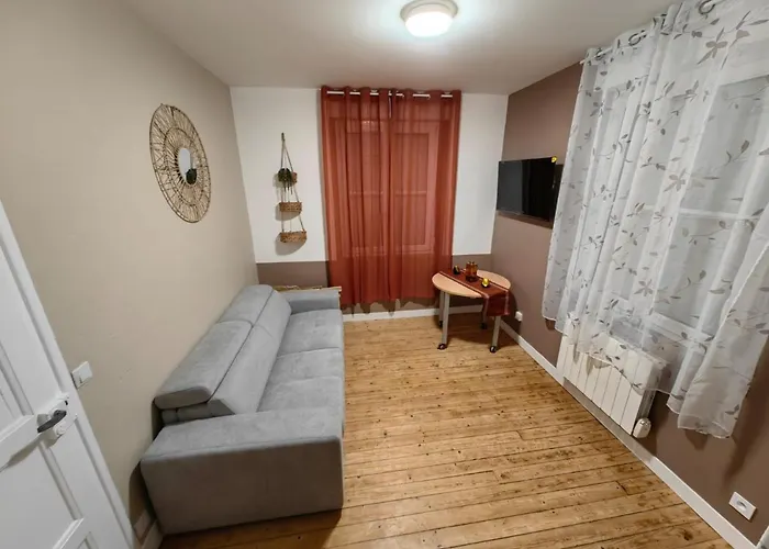 Chaleureux Proche Gare Apartamento *